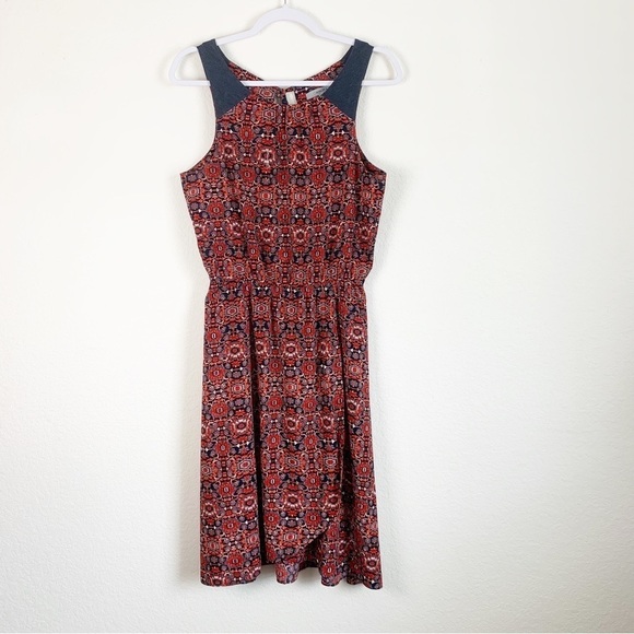Athleta Dresses & Skirts - Athleta womens red printed Martinique sleeveless tie back dress S